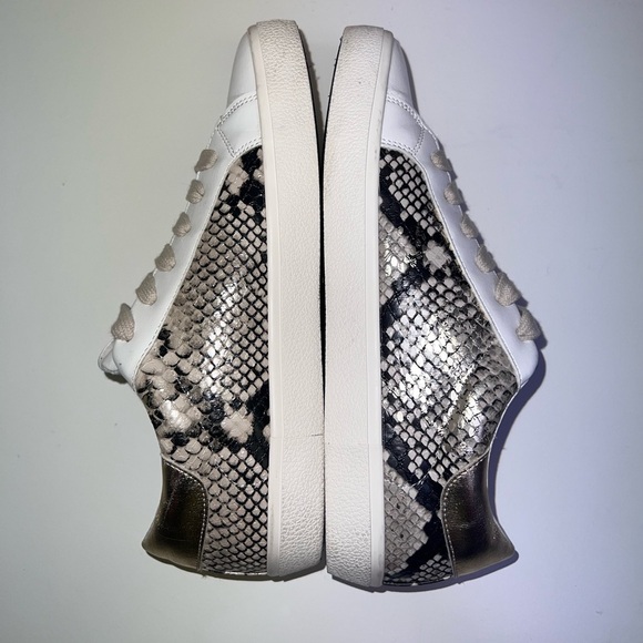 *Steve madden- Snake print lace up casual shoes - Picture 5 of 8
